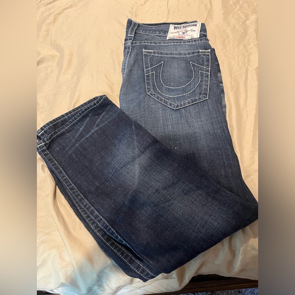 NWOT True Religion Straight Jeans Size 33